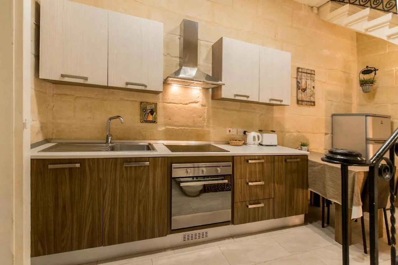 Gb Suites - Triplex Apartment Valletta